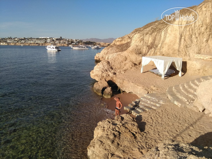 Пляж в Grand Oasis Resort 4*