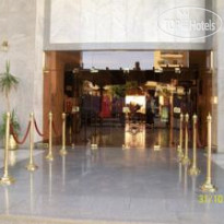 Lotus Luxor Hotel Вход в отель