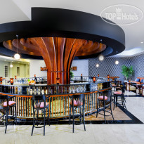 Jaz Soma Beach Circle Bar