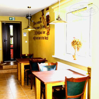  Auksine Avis Guest House 