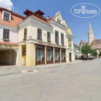 Hotel Traube Medias Отель