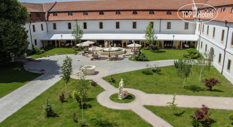 Фотографии отеля   Medieval Hotel  5*