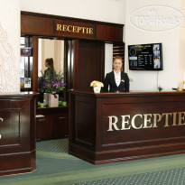 Hotel Capitol Стойка регистрации