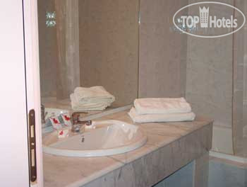 Новые добавленные фото туристов Mara 3*