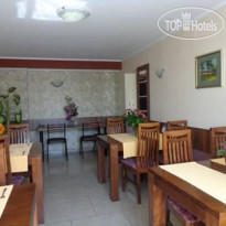 Hotel Lyra кафе