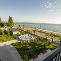 Hotel Black Sea Пляж, вид с террасы  отеля