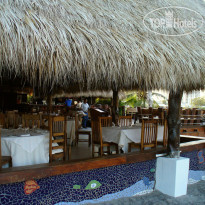 Playa Blanca Beach Resort & Spa 