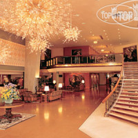 Real Plaza Hotel and Convention Center 4*