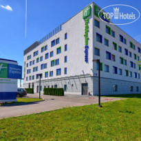 Holiday Inn Express Warsaw Airport 