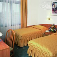 Grand Hotel Warszawa 3*