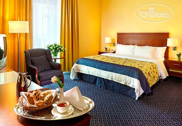 New photos from tourists Courtyard Warsaw Airport 4*