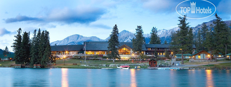 Фото The Fairmont Jasper Park Lodge