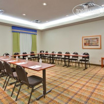 Holiday Inn Express Hotel & Suites Edmonton South