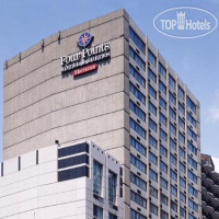 Four Points by Sheraton Montreal Centre-Ville 4*