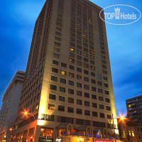 Doubletree Montreal Centre 3*