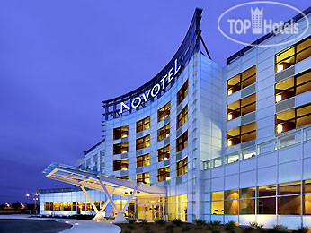 Фотографии отеля  Novotel Montreal Aeroport 3*