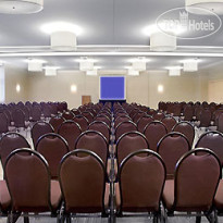 Novotel Montreal Aeroport 