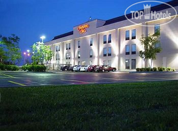 Фотографии отеля  Hampton Inn by Hilton Toronto-Mississauga 2*