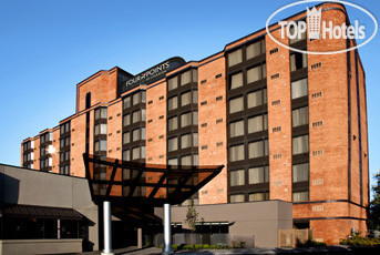 Фотографии отеля  Four Points by Sheraton Mississauga Meadowvale 3*