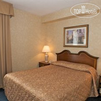 Monte Carlo Inn Airport Mississauga Suites