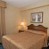 Monte Carlo Inn Airport Mississauga Suites 