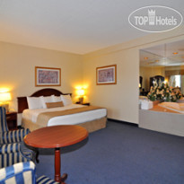 Best Western Plus Travel Hotel Toronto Airport