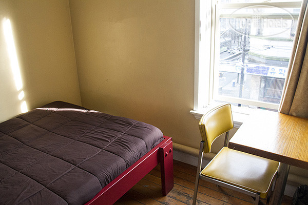 Новые добавленные фото туристов The Cambie Hostel Seymour 1*