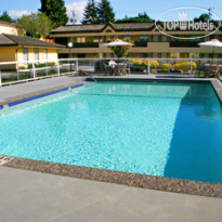 Best Western Capilano Inn & Suites 