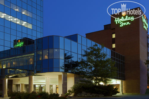 Фотографии отеля  Holiday Inn Halifax Harbourview 3*