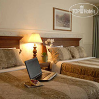 Huntingdon Hotel & Suites 