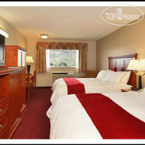 Riverland Inn & Suites 