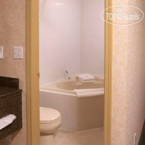 Langley Hwy Hotel 