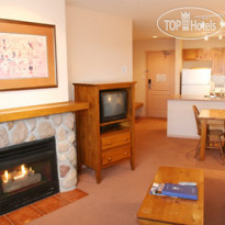 Whistler Town Plaza Suites 