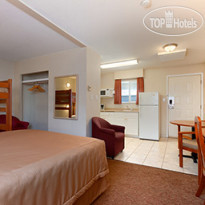 Travelodge Langley City 