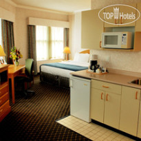 Best Western Plus Carlton Plaza Hotel 