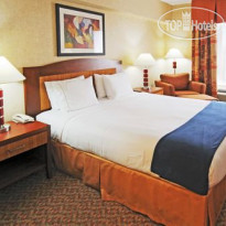 Holiday Inn Express Hotel & Suites Brampton 