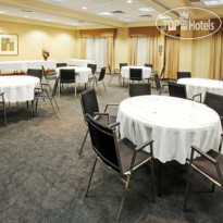 Holiday Inn Express Hotel & Suites Brampton 