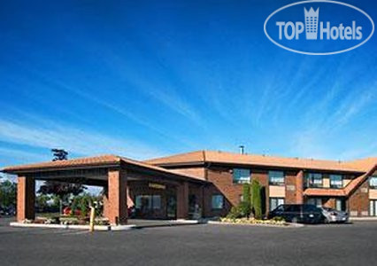 Фотографии отеля  Comfort Inn Sudbury 2*