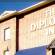 Diplomat Inn 