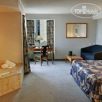 Clarion President Hotel & Suites 