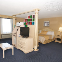 Monte Carlo Inns - Oakville Suites 