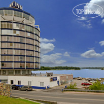Best Western Lakeside Inn & Conference Centre 