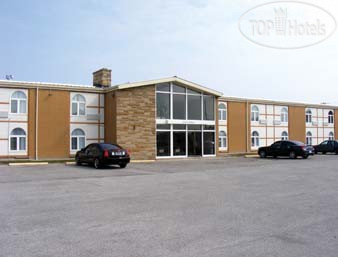 Фотографии отеля  Howard Johnson Inn Sarnia 2*