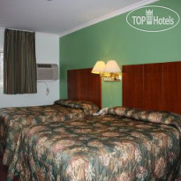 Knights Inn Arnprior 