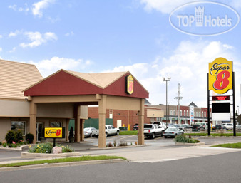 Фотографии отеля  Super 8 Cambridge - Kitchener - Waterloo Area 2*