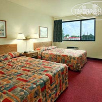 Super 8 Sarnia ON 