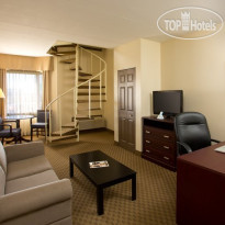 Best Western Plus Laval-Montreal 