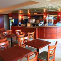 Best Western Plus Montreal Airport Hotel 