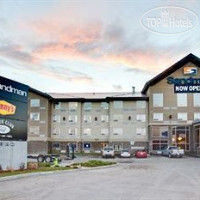 Sandman Hotel & Suites Calgary South 3*