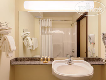 Новые добавленные фото туристов Days Inn Grande Prairie 2*